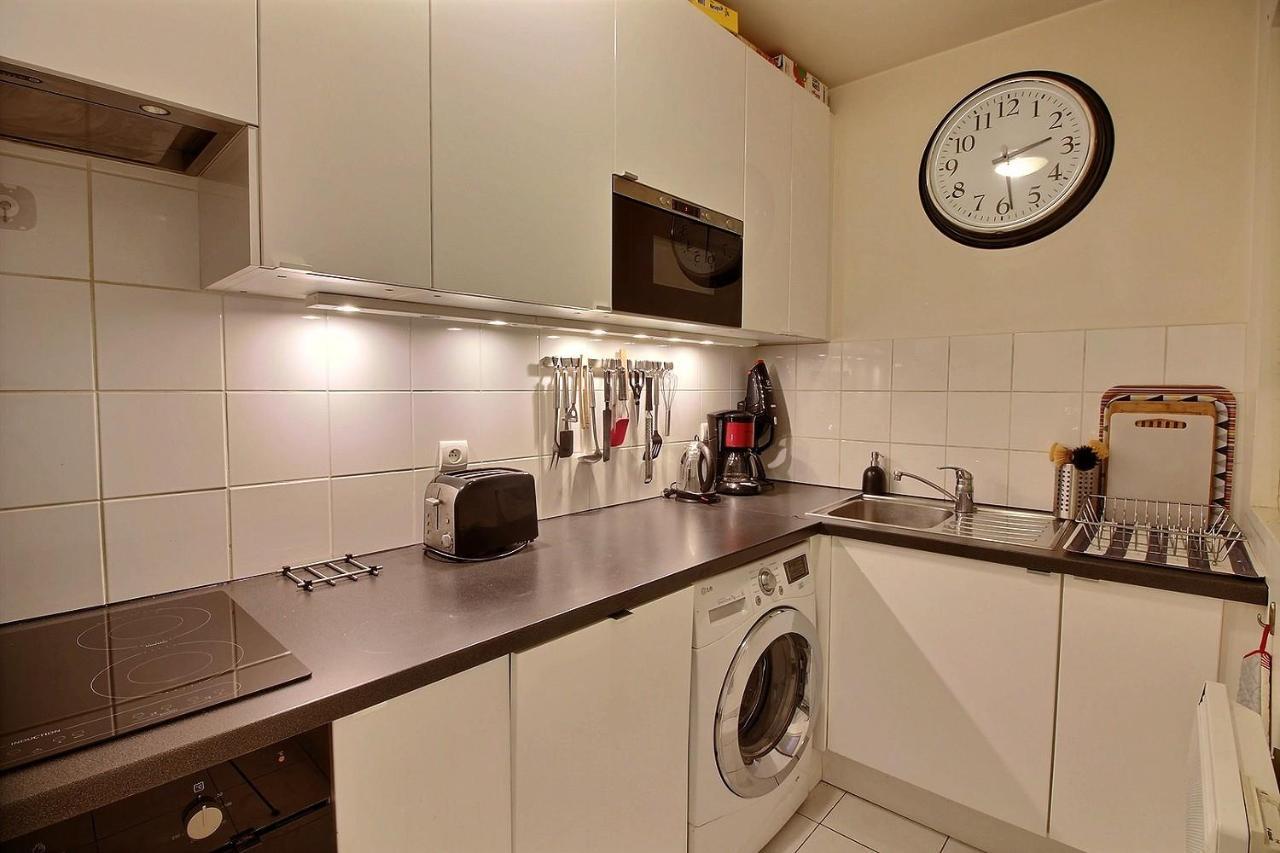 217361 - 6 Personnes A Paris